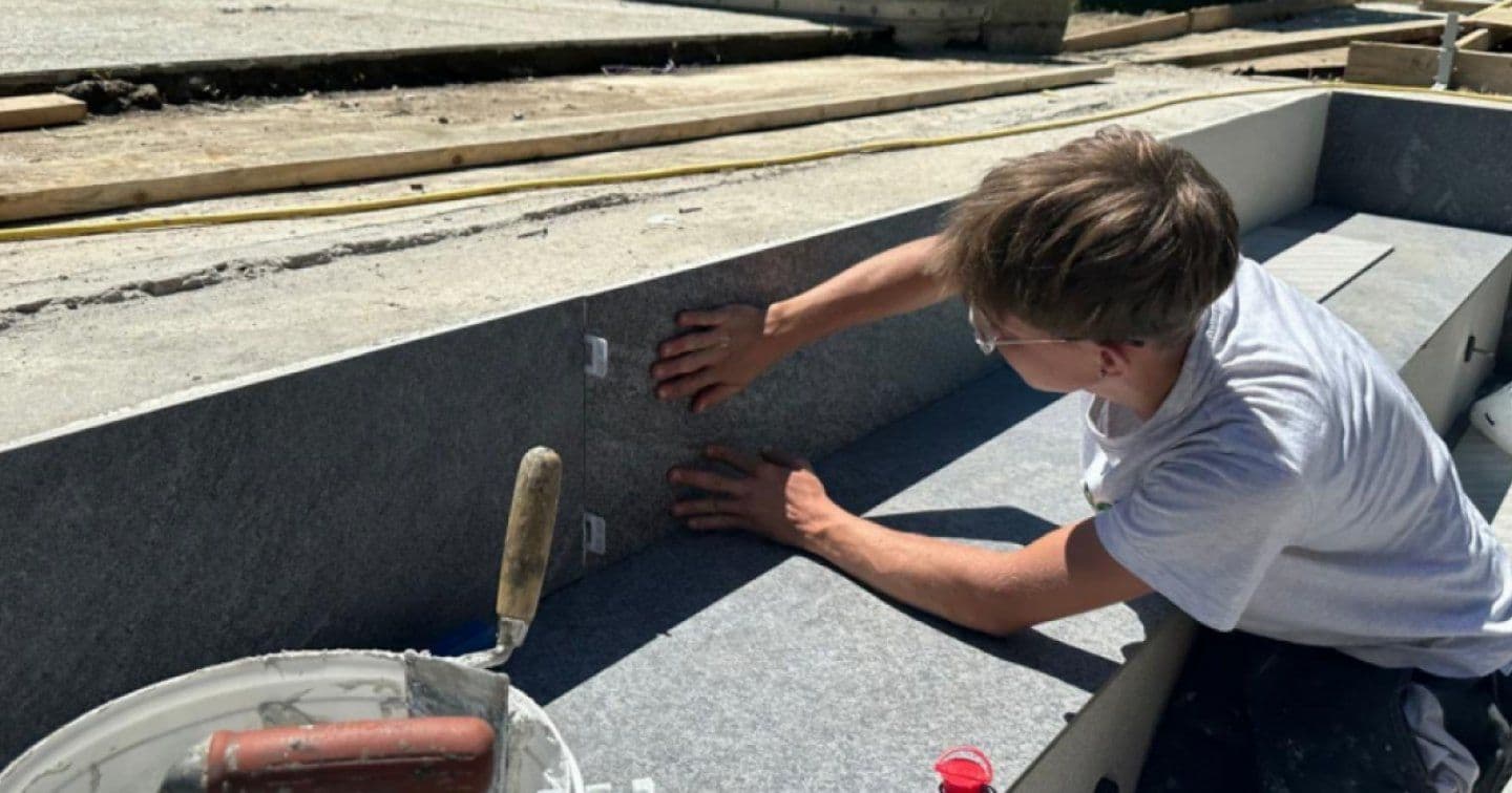 Gehri Rivestimenti: "Formare per costruire il futuro"